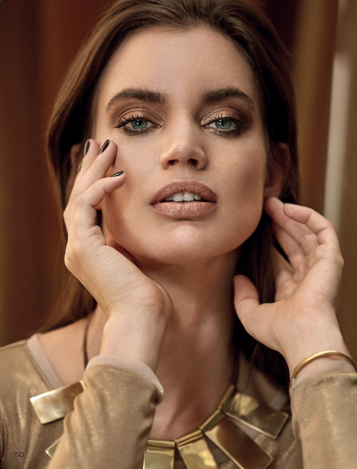 Leták AVON - 1.6.2021 - 30.6.2021. Strana 60