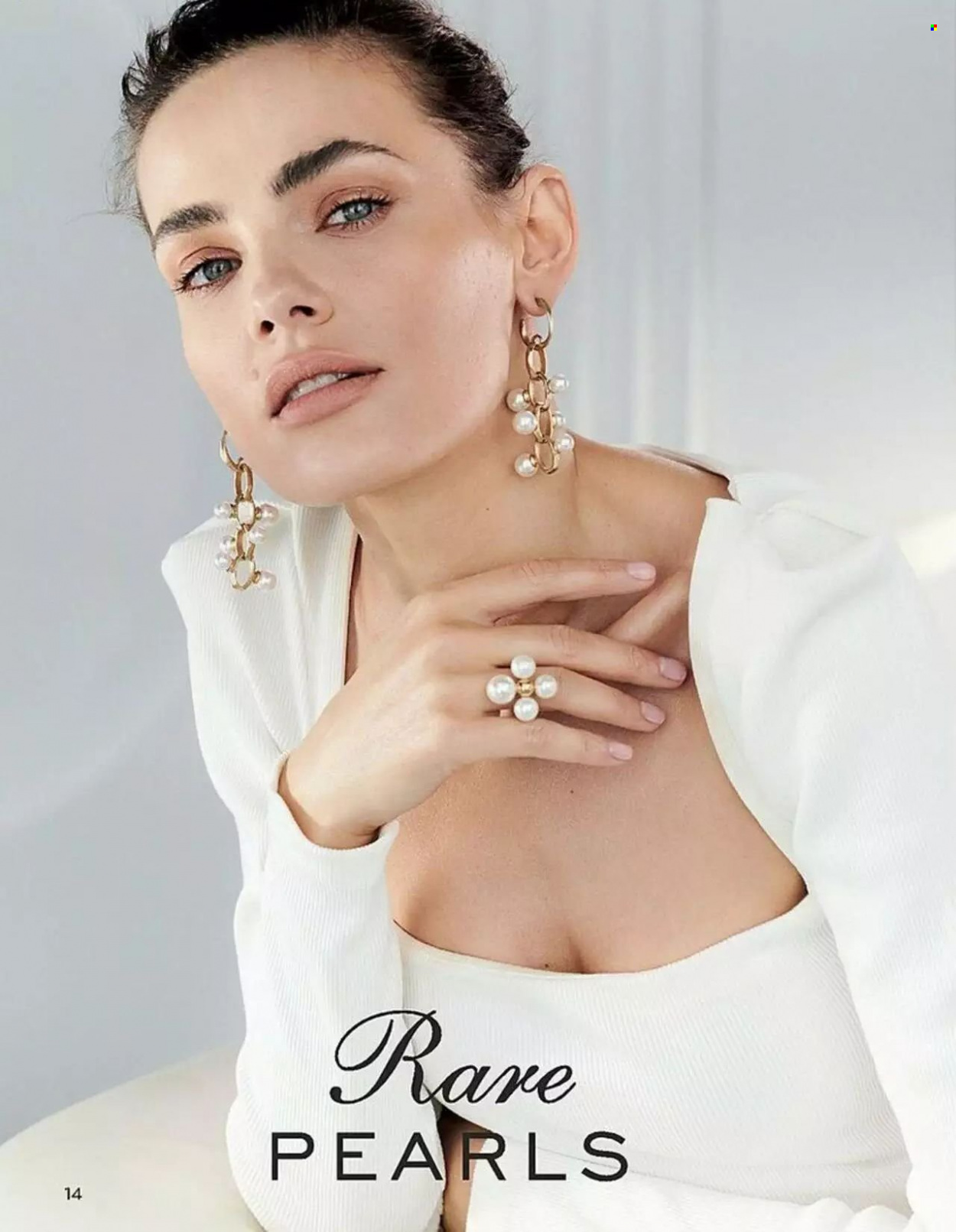 Leták Avon - 1.12.2022 - 31.12.2022. Strana 14