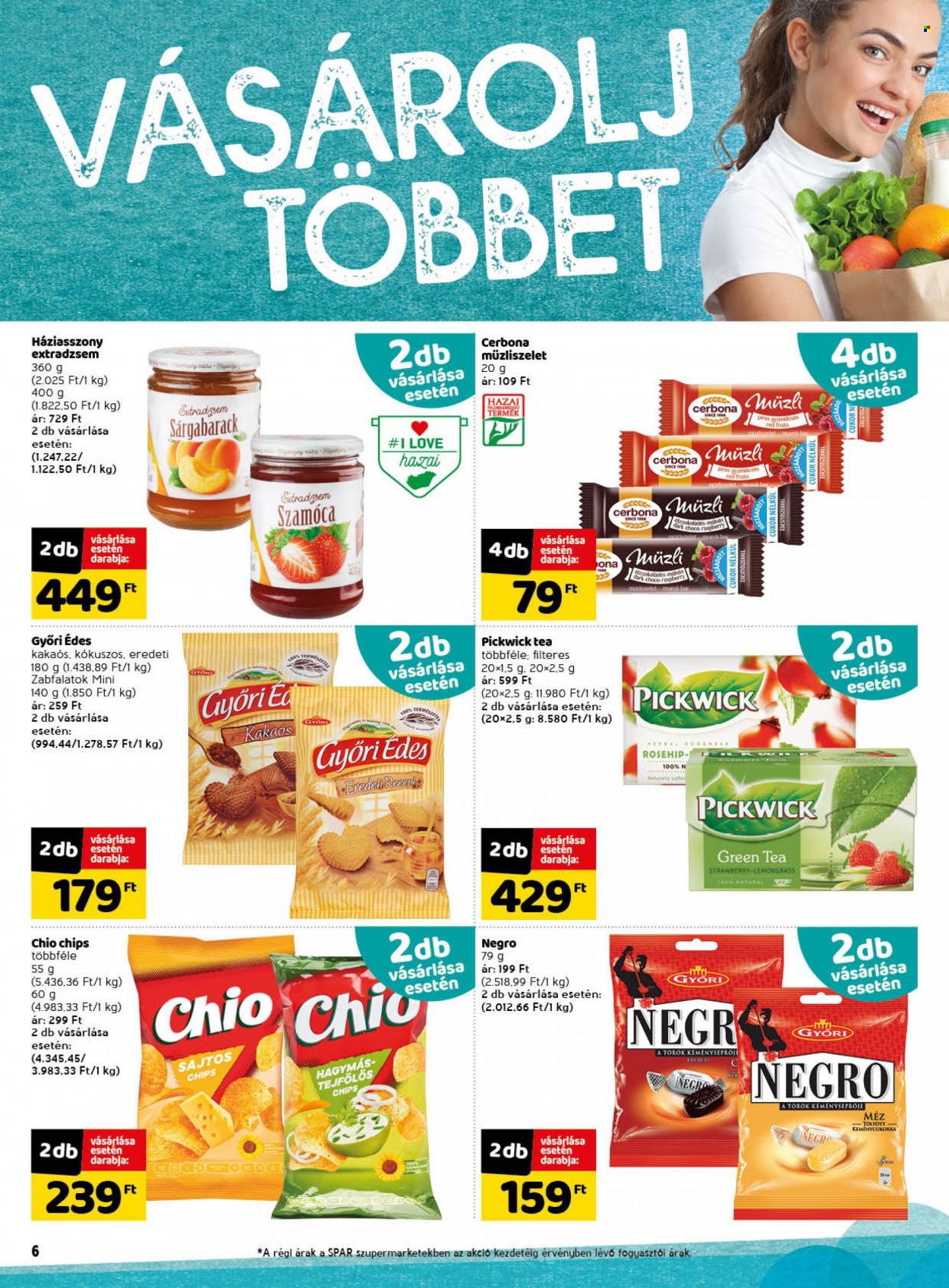 SPAR akciós újságok - 2021.11.11 - 2021.11.17. Oldal 8