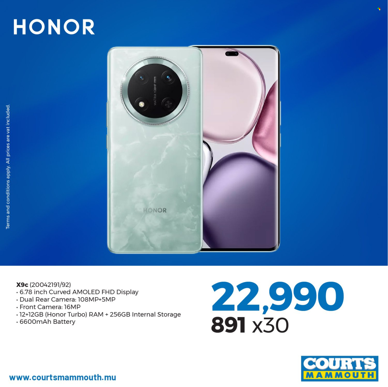 Courts Mammouth catalogue. Page 4