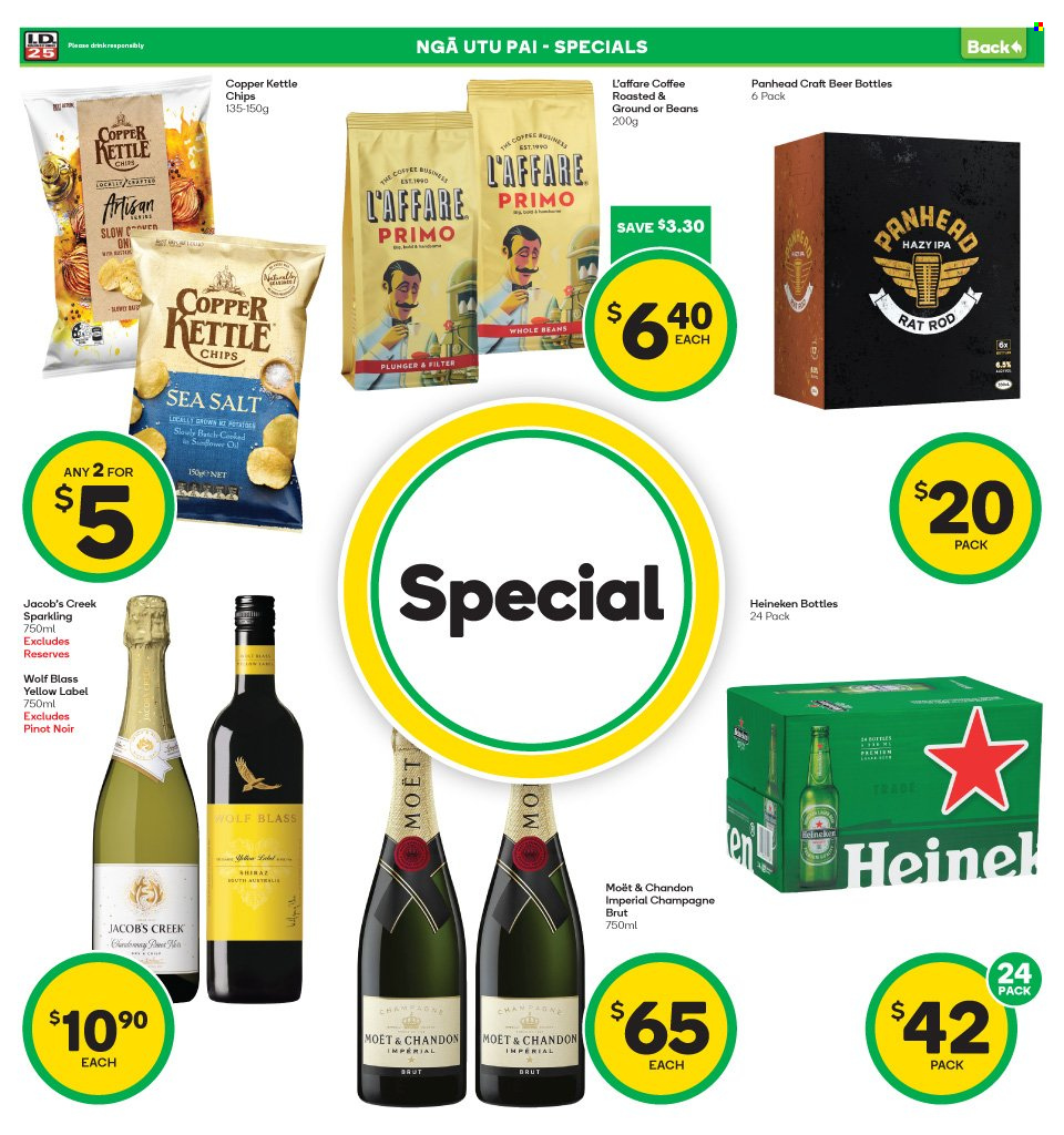 thumbnail - Countdown mailer - 11.10.2021 - 17.10.2021 - Sales products - chips, Copper Kettle, coffee, Jacobs, red wine, sparkling wine, champagne, wine, Moët & Chandon, Pinot Noir, Jacob's Creek, beer, Heineken. Page 4.