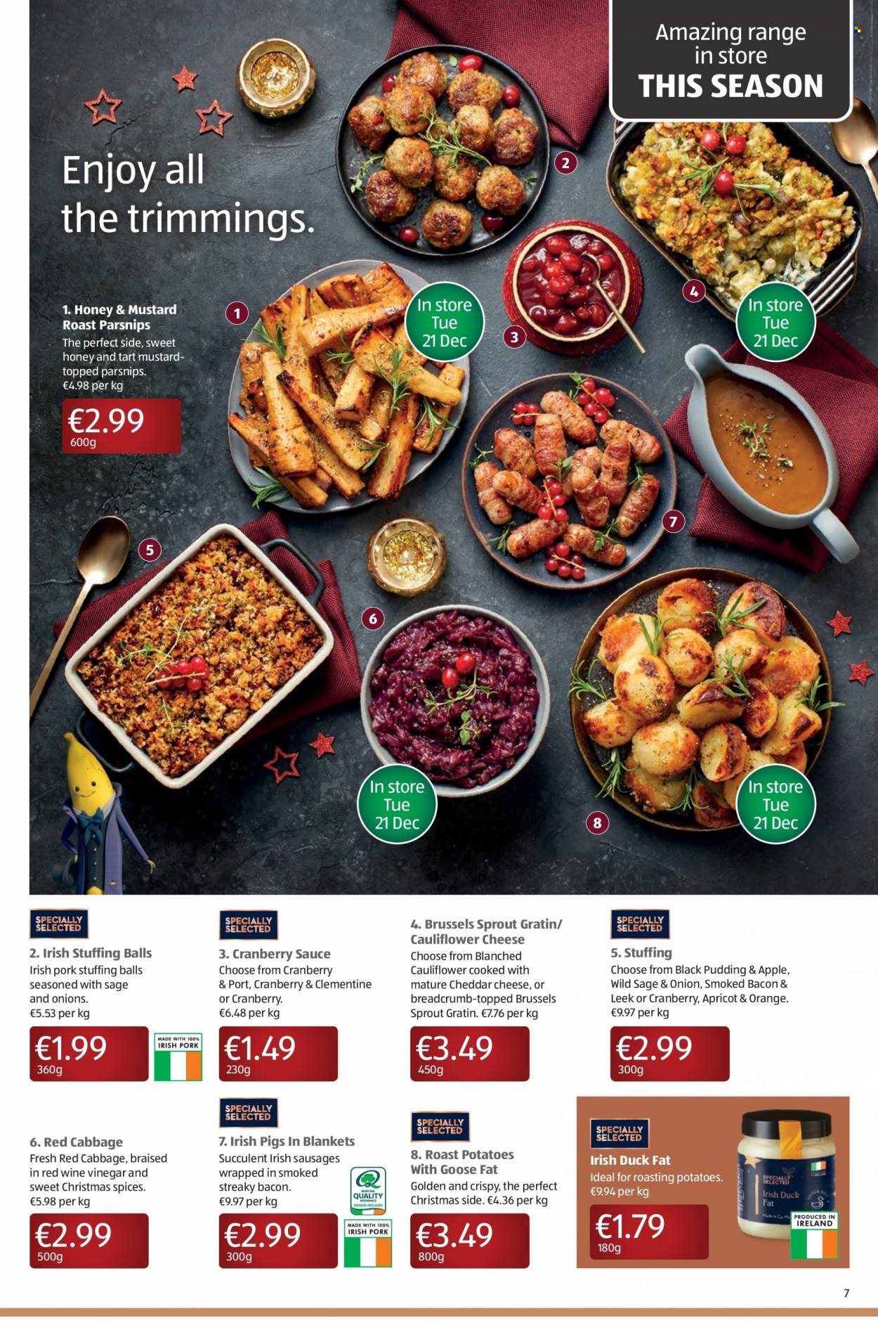 thumbnail - Aldi offer  - 19.12.2021 - 27.12.2021 - Sales products - cauliflower, leek, potatoes, parsnips, brussel sprouts, sauce, bacon, streaky bacon, black pudding, sausage, cheddar, cheese, goose fat, mustard, vinegar, wine vinegar, cranberry sauce, succulent. Page 7.