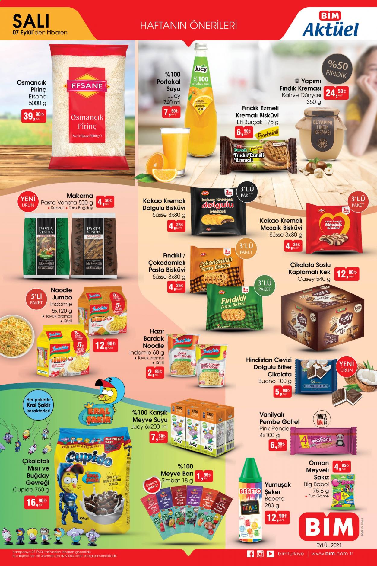 thumbnail - BİM aktüel ürünler, broşür  - Satıştaki ürünler - elma, piliç, makarna, çikolata, kakao, şeker, kahve. Sayfa 1.
