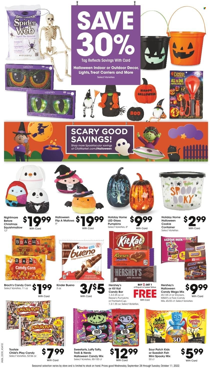 thumbnail - City Market Flyer - 09/28/2022 - 10/11/2022 - Sales products - corn, pumpkin, Reese's, Hershey's, marshmallows, milk chocolate, Trolli, Snickers, Twix, KitKat, M&M's, Kinder Bueno, Sour Patch, chocolate bar, honey, DAC, cup, container, Squishmallows, Halloween. Page 2.
